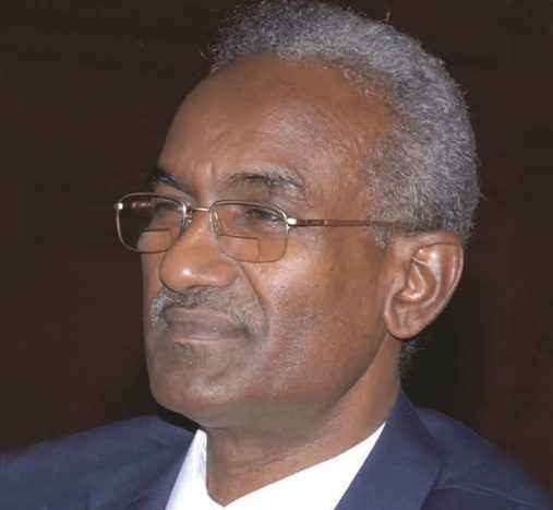 د. عيسى محمد عبد اللطيف