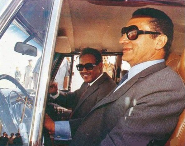 محمد حسني مبارك وجعفر نميري