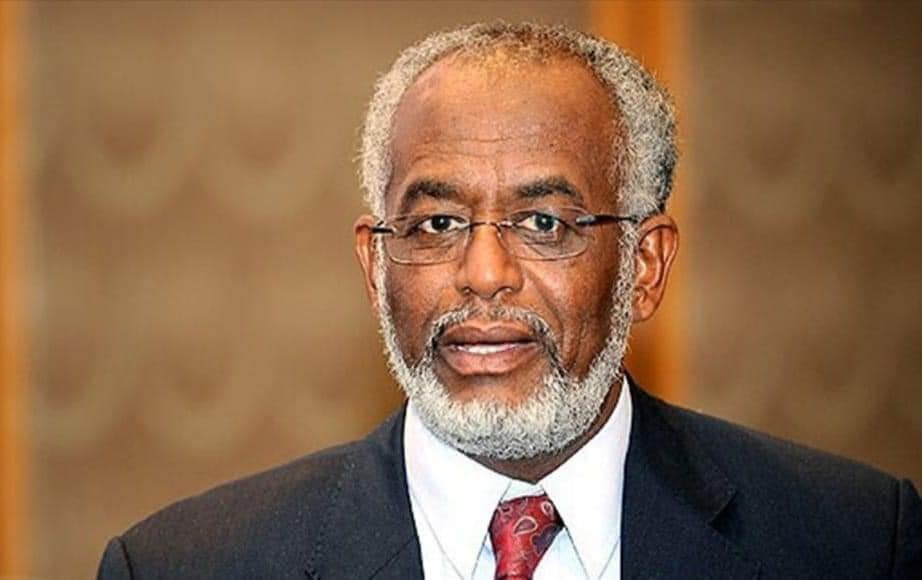 علي كرتي