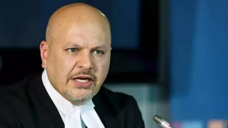 كريم خان كان محامي الدفاع عن نائب الرئيس الكيني وليام روتو وسيف الإسلام نجل الزعيم الليبي الراحل معمر القذافي