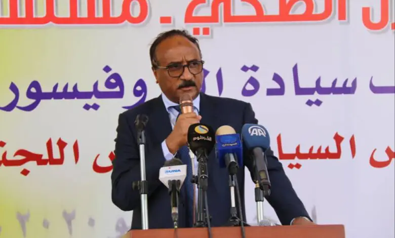 الفريق أول ركن ميرغني ادريس سليمان المدير العام لمنظومة الصناعات الدفاعية