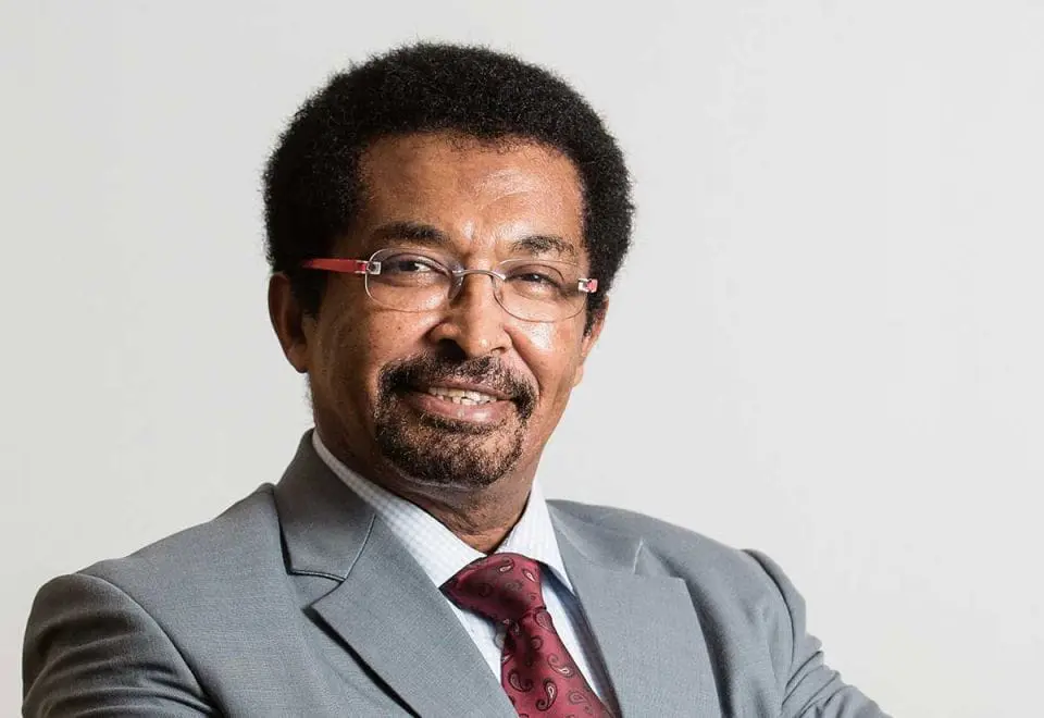 البرفسور احمد التجاني المنصوري