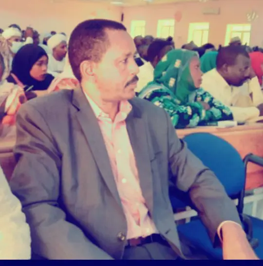 الدكتور عبدالرحمن محمد الحسين محامي سوداني و أستاذ جامعي