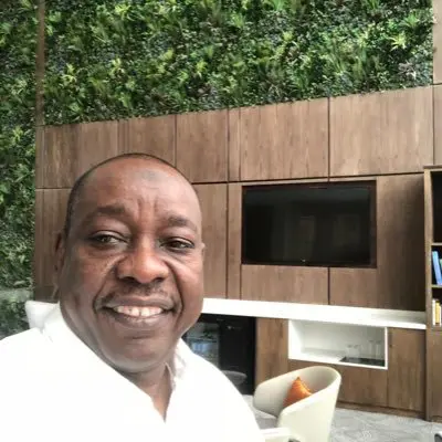صلاح مناع