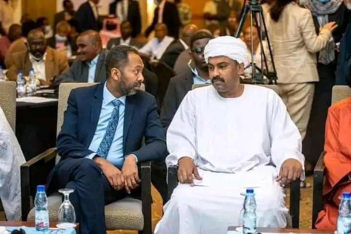 محمد الفكي، وخالد عمر يوسف