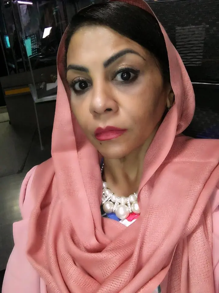 لنا مهدي