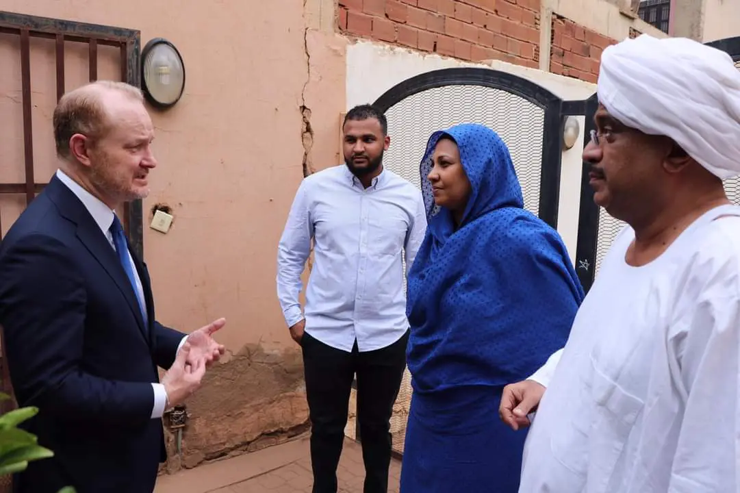 السفير الاميركي يلتقي امهات 4 من شهداء الثورة السودانية