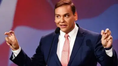 جورج سانتوس