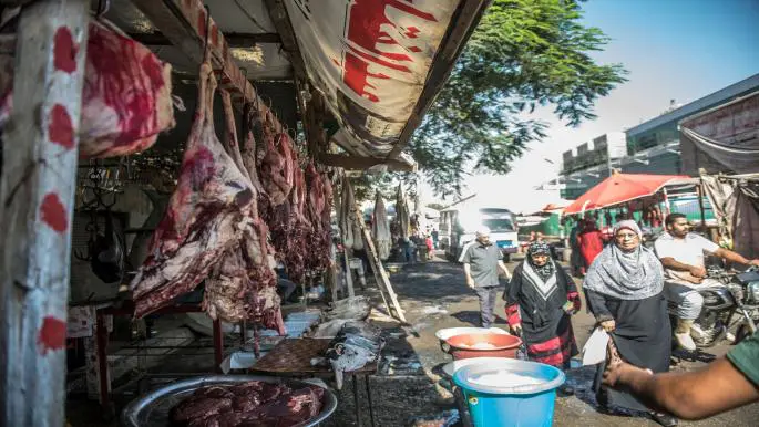 أسعار اللحوم والدواجن زادت بنسبة 95.1% (فرانس برس)