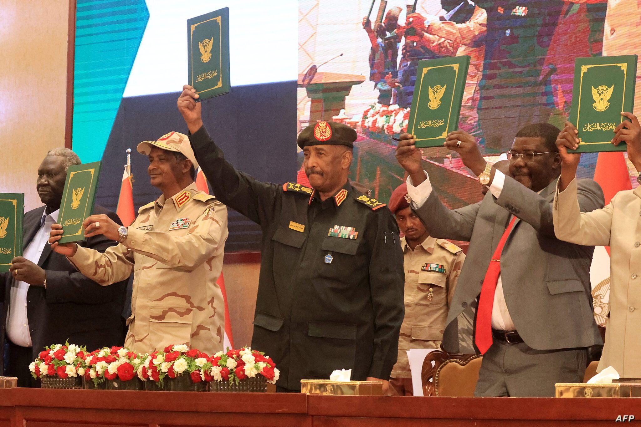الاتفاق السياسي يشترط دمج قوات الدعم السريع مع الجيش في السودان "أرشيف" أ ف ب
