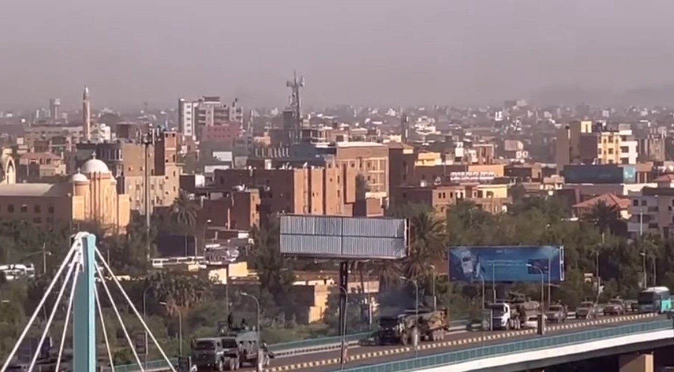 مدرعات على كبري المك نمر