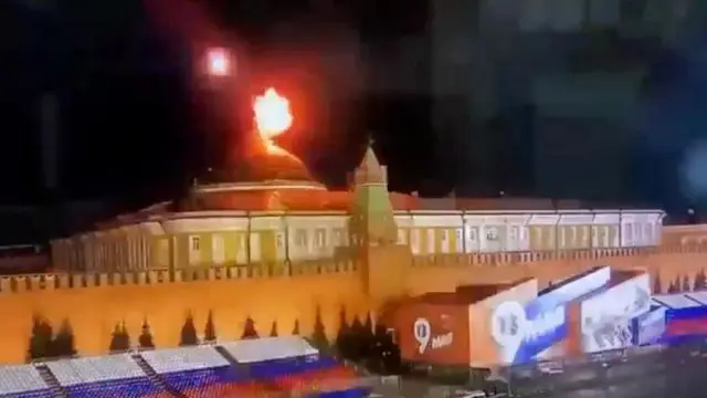 روسيا-وأوكرانيا:-زيلينسكي-يزور-لاهاي-بينما-تهز-الانفجارات-كييف