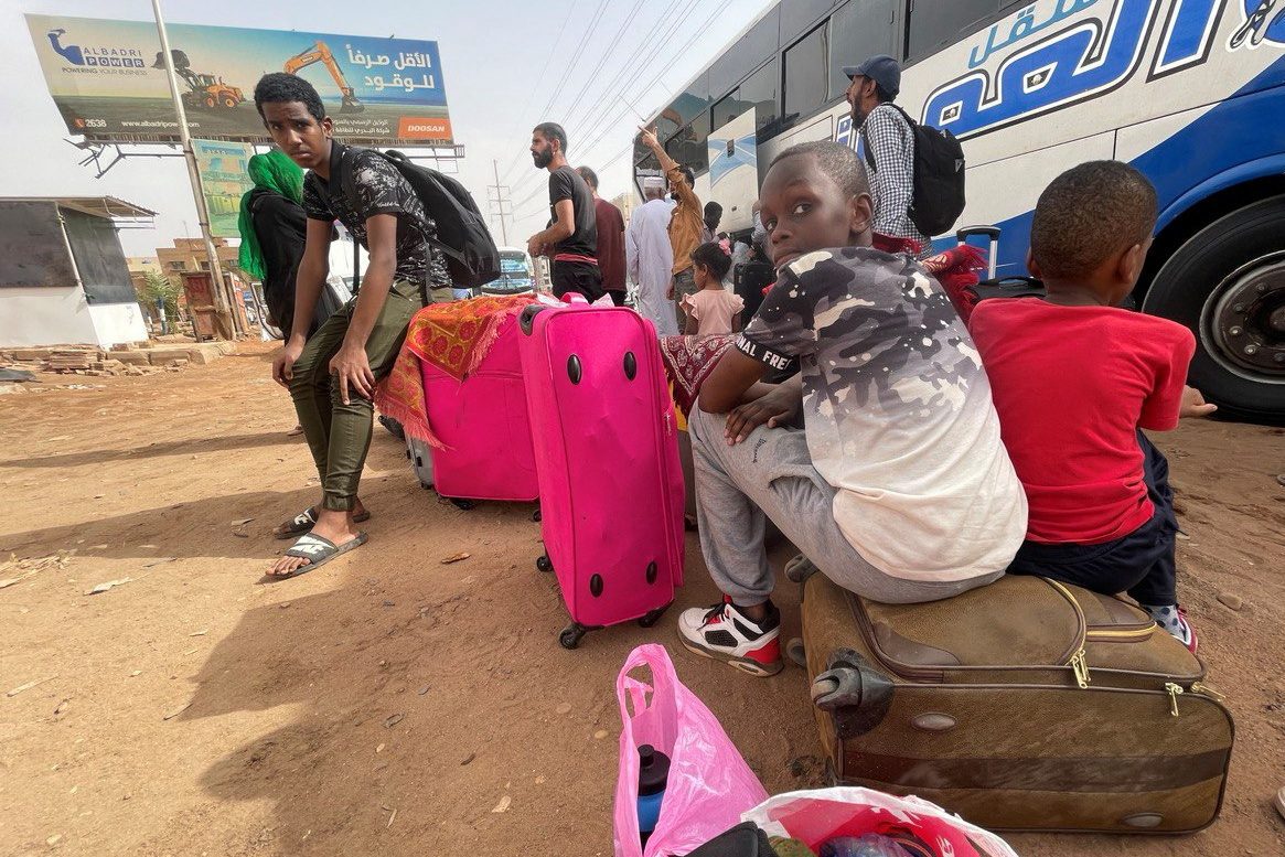 السودانيين يهاجرون بعيداً عن بلادهم