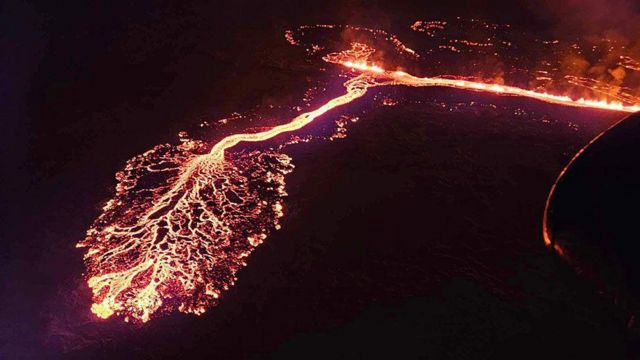 حمم بركانية