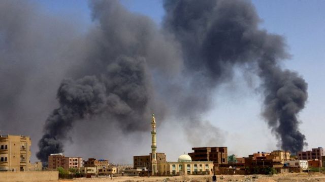 صورة أرشيفية للقتال في الخرطوم