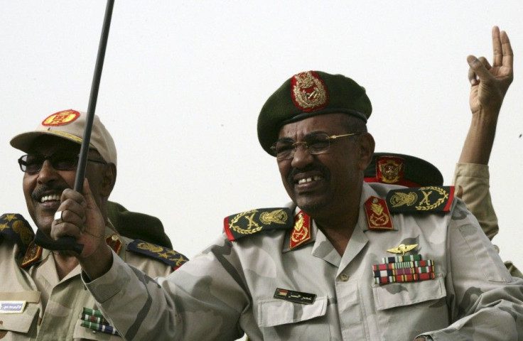 عمر البشير، وعبدالرحيم محمد حسين