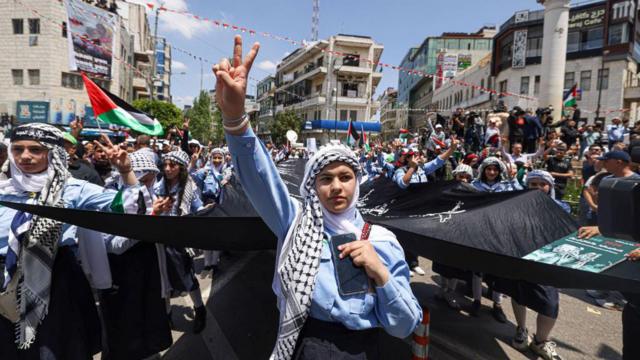 فلسطينيون في الضفة الغربية المحتلة يحيون الذكرى الـ 76 لما يُعرف بالـ