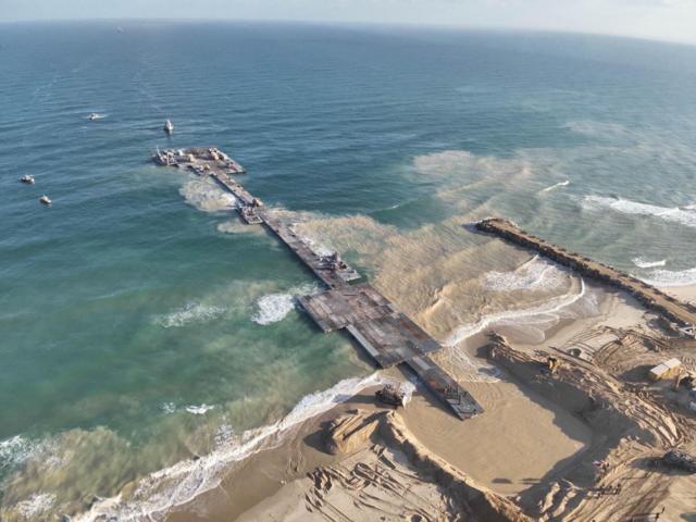 ميناء المساعدات العائم في غزة