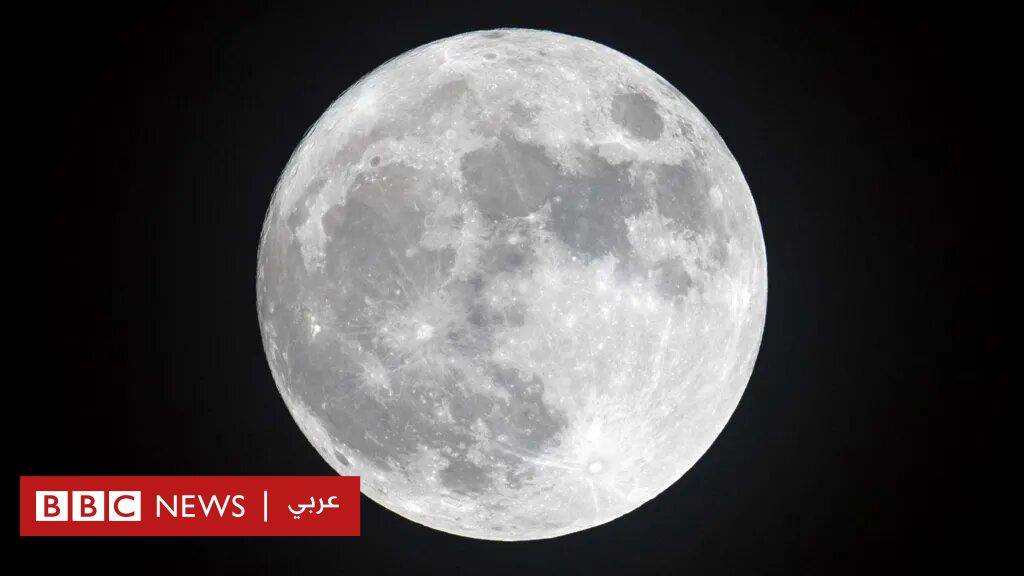 الأرض-بـ”قمريْن”-لفترة-وجيزة،-كيف-يُفسر-العلماء-ذلك؟