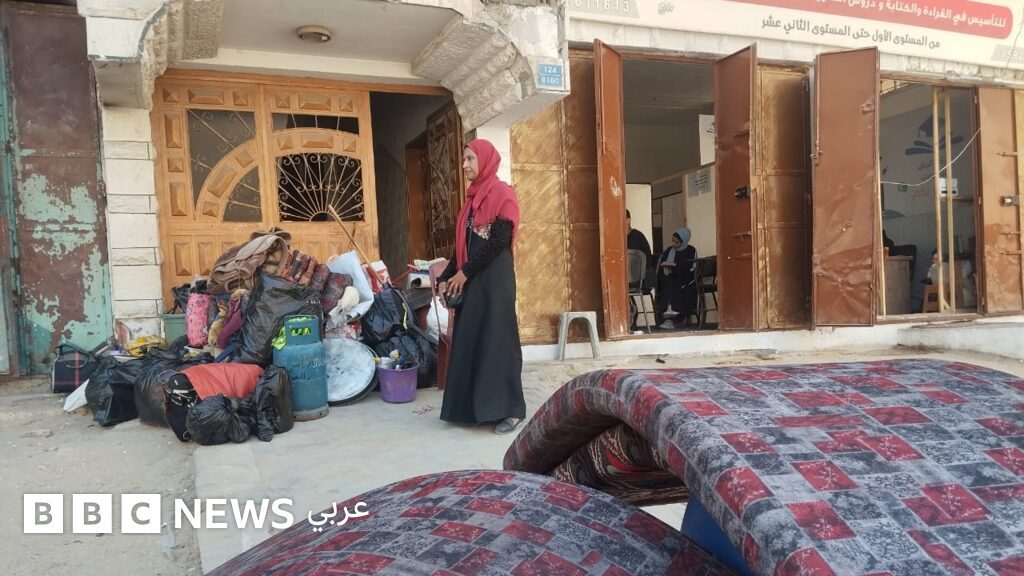 “ليس-لأننا-لا-نخاف-الموت-ولكن-لأننا-لا-نقدر-على-ثمن-النزوح”:-التكلفة-تجبر-الغزيين-على-تجاهل-إنذارات-الإخلاء