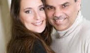 البشير يأتمن سمسار باكستاني بأسرار الدولة والتطبيع مع اسرائيل وينسي خارجيته وسفرائها .!