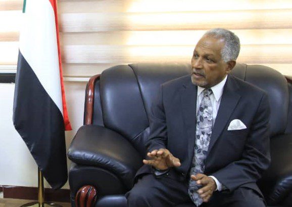 السفير دفع الله الحاج