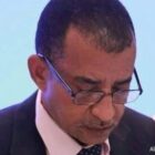 صورة عمر الدقير