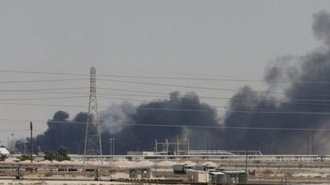 استهدف الهجوم أهم المنشآت النفطية في السعودية، مما قد يؤدي إلى تراجع في الإنتاج السعودي لأسابيع