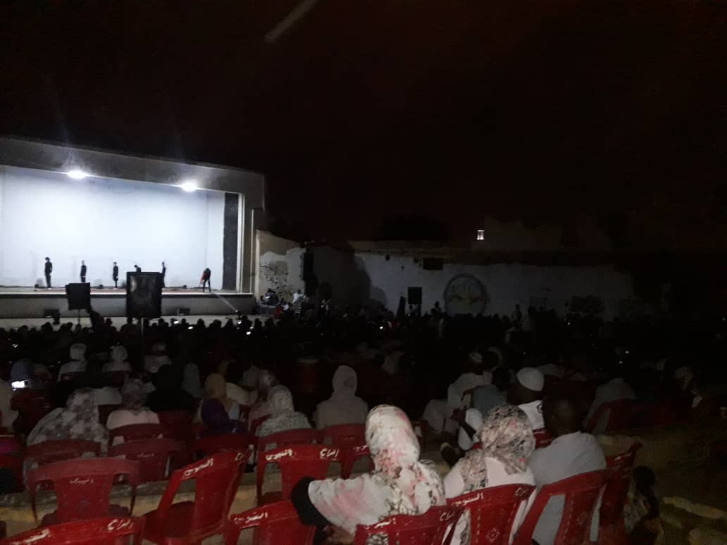 بمناسبة اليوم العالمي للسلام الجماهير تحيي سينما حلفايا