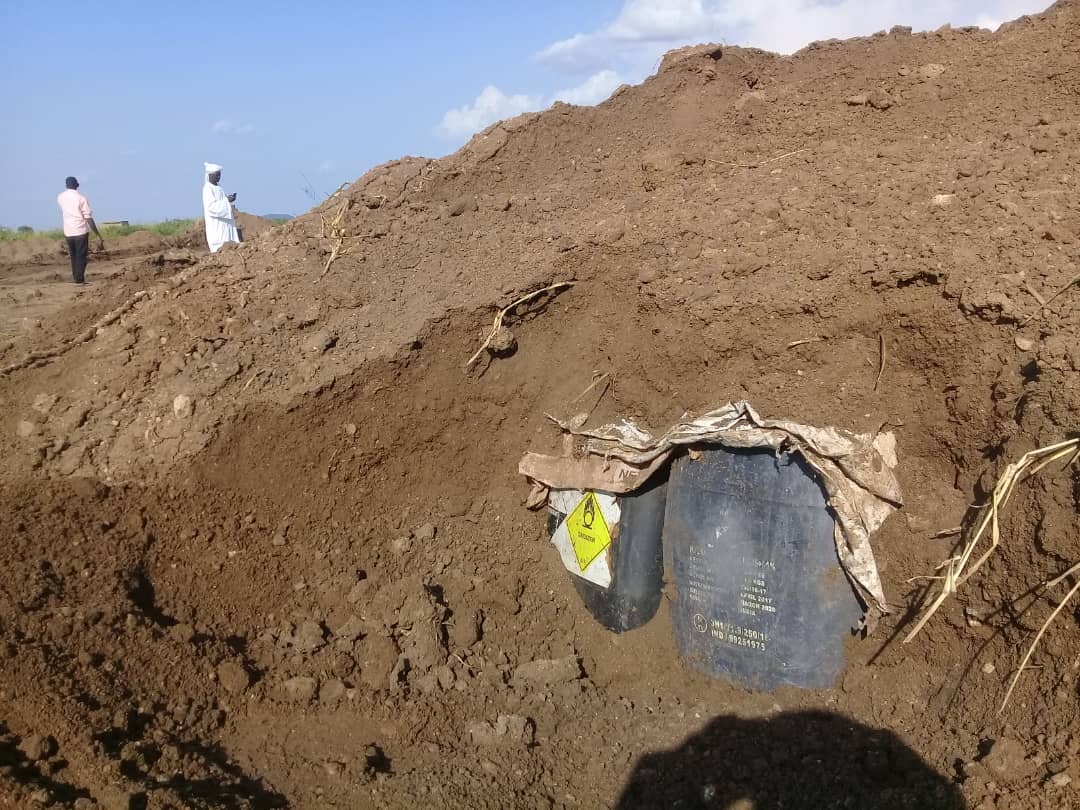 تم دفن السيانيد في محاولة لتخبئته من لجنة التحقق