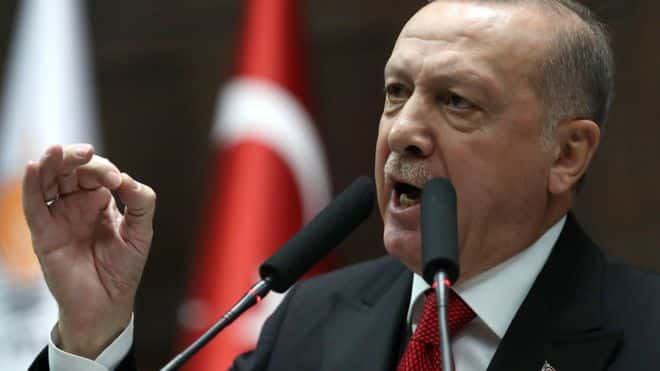أردوغان بالضرب في أي مكان برا وجوا AFP/GETTY IMAGES