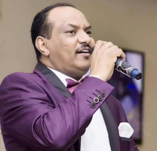 عاصم البنا