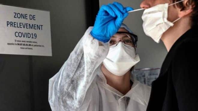 حث مدير منظمة الصحة العالمية دول مجموعة العشرين على زيادة إنتاج معدات الوقاية AFP