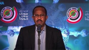 د. أكرم علي التوم وزير الصحة