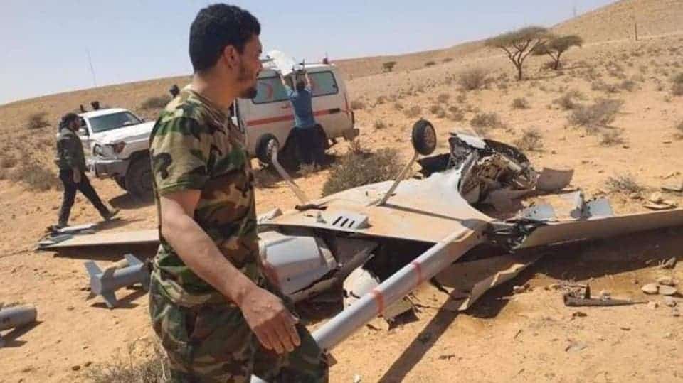 بيرقدار سابقة تم إسقاطها