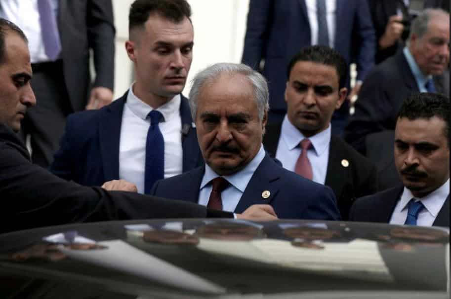 القائد العسكري الليبي خليفة حفتر قائد لجيش الوطني الليبي - رويترز