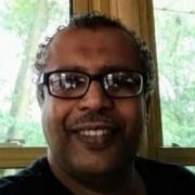 صورة نضال عبدالوهاب