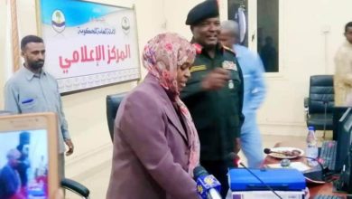 الدكتورة آمنة أحمد المكي تستلم مهامها والياً على النهر النيل