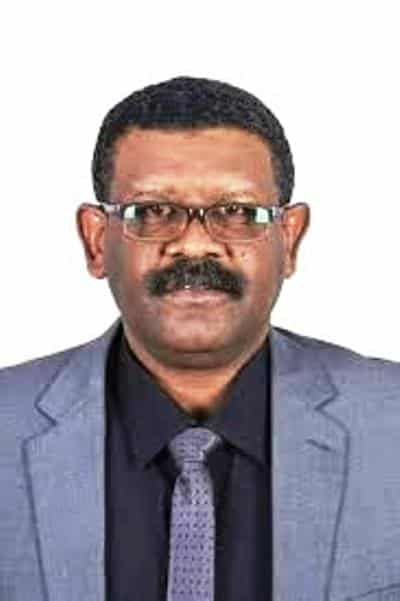 والي الخرطوم أيمن خالد نمر
