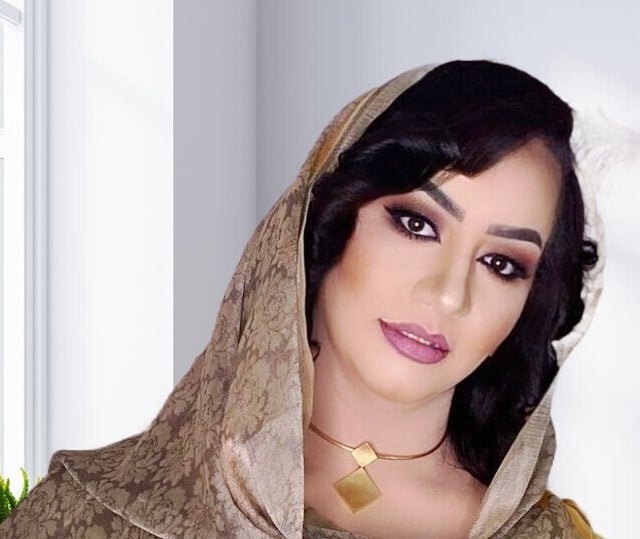 المذيعة شذى عبدالعال