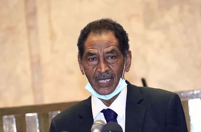 وزير الزراعة والغابات بروفيسور الطاهر حربي