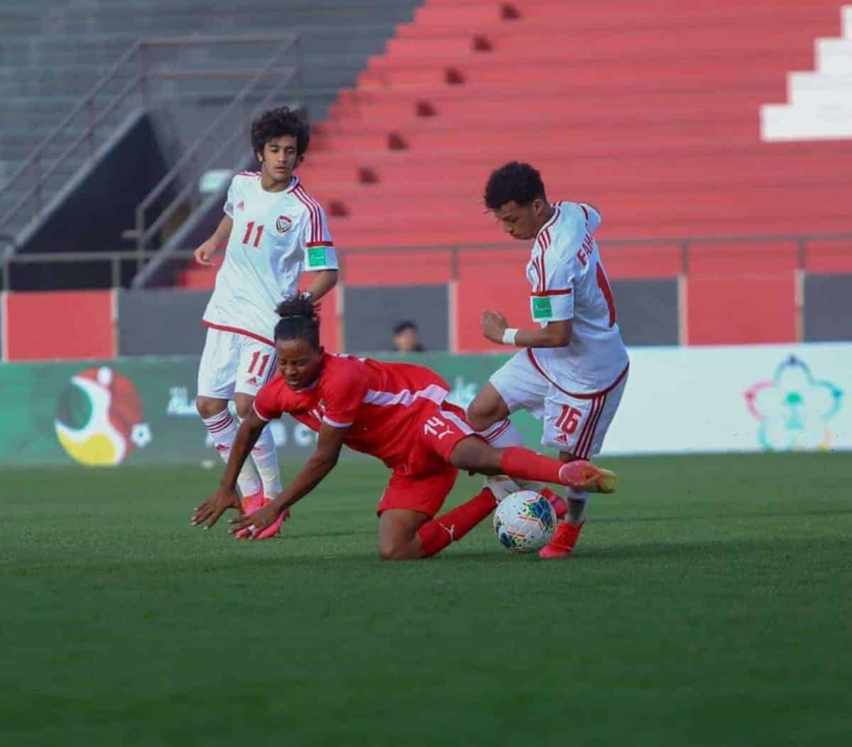 مباراة بين المنتخب السوداني والإماراتي