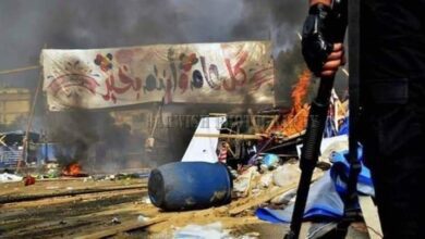 فض اعتصام القيادة
