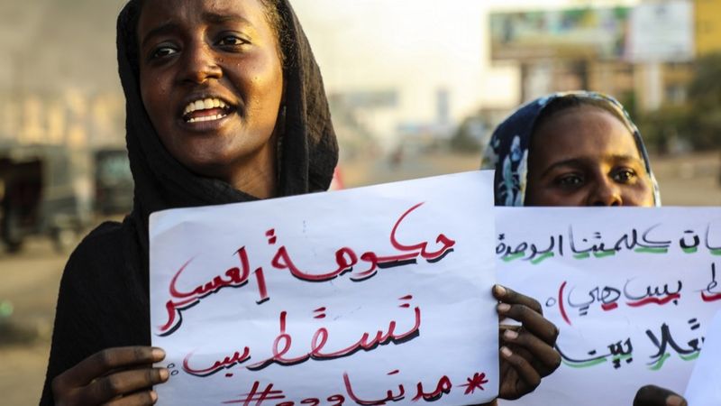 الشعب السوداني يرفض انقلاب البرهان وحميدتي EPA