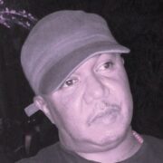 صورة منعم سليمان