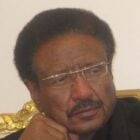 صورة عمر الحويج