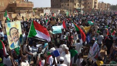 ازدادت الضغوط الداخلية والخارجية على الجيش السوداني بعد الانقلاب على المؤسسات المدنية.
