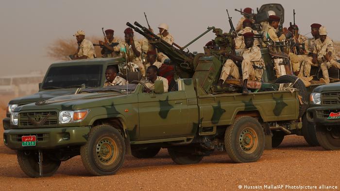 استخدمت قوات الدعم السريع في السودان أسلحة مضادة للطائرات في التصدي للمتظاهرين الرافضين للانقلاب العسكري