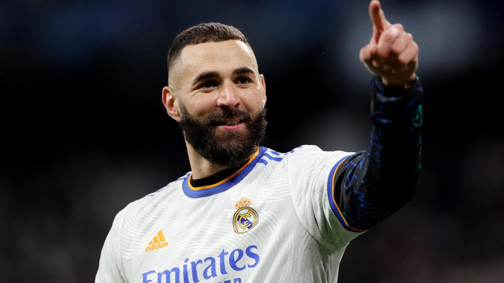 هل سيغيب الدولي كريم بنزيمة عن منتخب فرنسا بسبب الإصابة؟