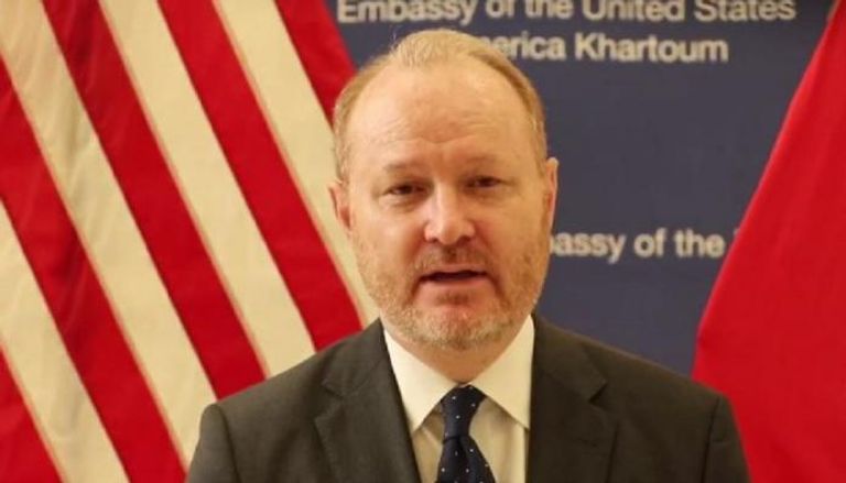 السفير الامريكي جون غودفري